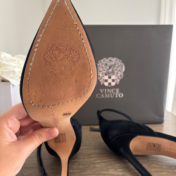 Vince Camuto Black Suede Heels - Picture 4 of 4